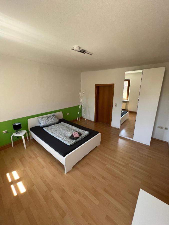 Privatzimmer Im Herzen Von Iphofen Exterior photo